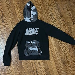 Black Nike sweatshirt with camo hood and pocket, men’s size Medium